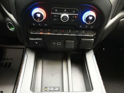 Used 2021 GMC Sierra 1500 Denali image 44