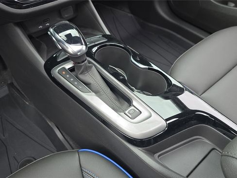 Used 2025 Buick Envista Sport Touring w/ Convenience I Package image 20