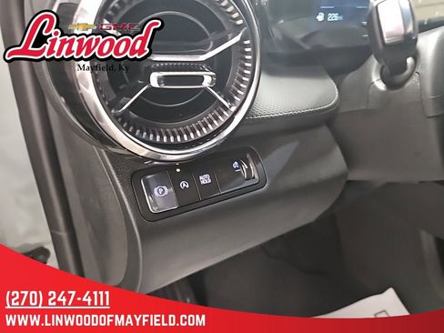 New 2026 Chevrolet Equinox LT w/ Convenience Package II image 18