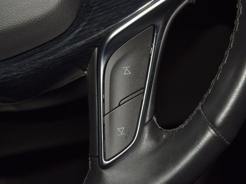 Used 2024 Cadillac XT5 Premium Luxury w/ Technology Package image 40