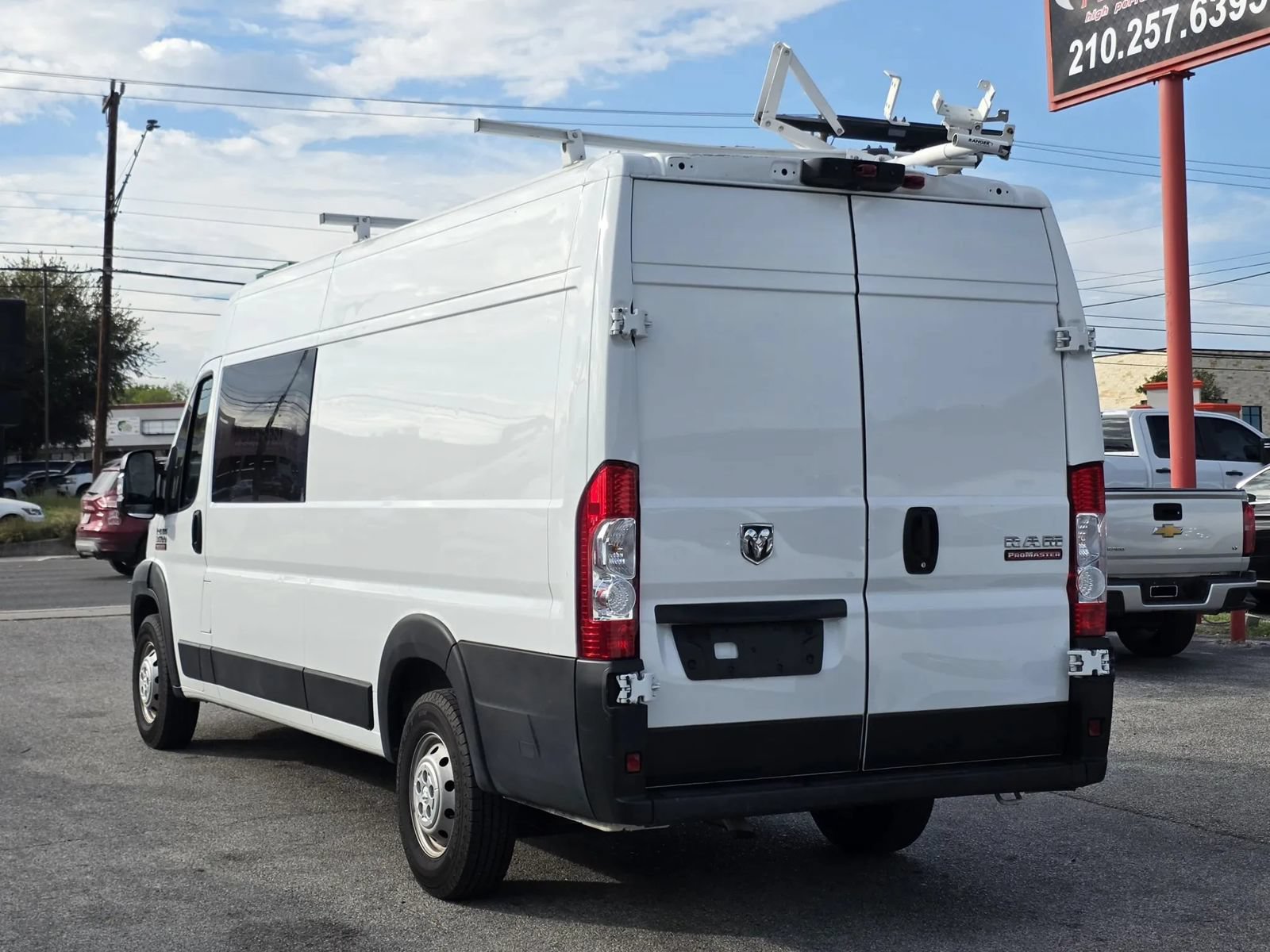 Used 2022 RAM ProMaster 3500 FWD image 4