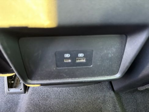 Used 2023 Nissan Rogue SV AWD/4WD image 13