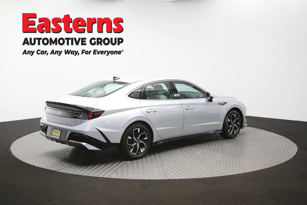 Used 2025 Hyundai Sonata SEL FWD image 44