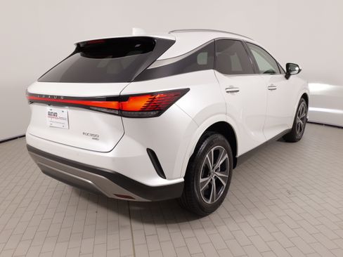 Used 2024 Lexus RX 350 Premium w/ Cold Area Package AWD/4WD image 14
