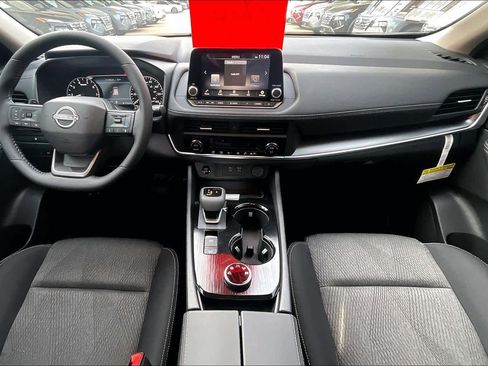 New 2026 Nissan Rogue SV image 5