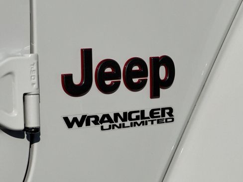 Used 2019 Jeep Wrangler Unlimited Rubicon image 27