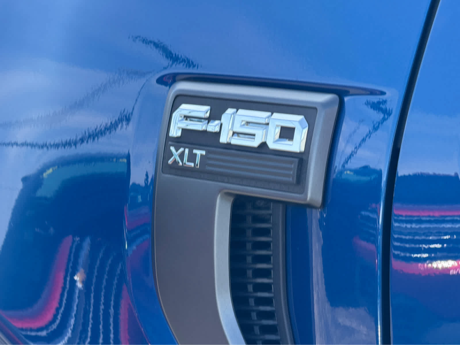 Used 2023 Ford F150 XLT w/ Equipment Group 302A High AWD/4WD image 14