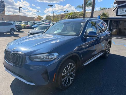 Used 2022 BMW X3 xDrive30i image 2