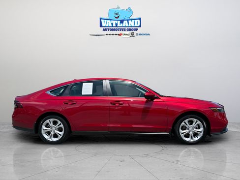 Used 2025 Honda Accord LX image 6
