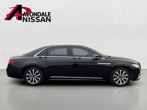Used 2017 Lincoln Continental Premiere FWD image 7