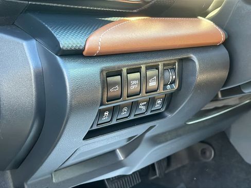 Used 2019 Subaru Forester Touring image 23