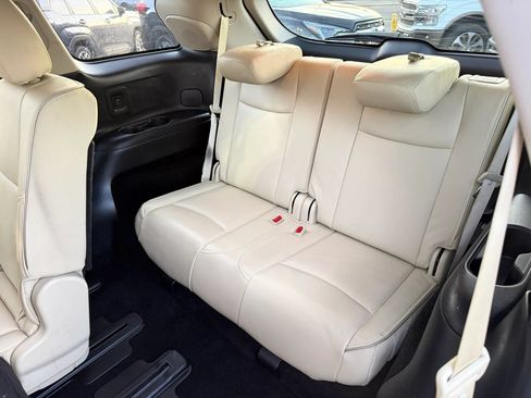 Used 2020 INFINITI QX60 Luxe AWD/4WD image 16