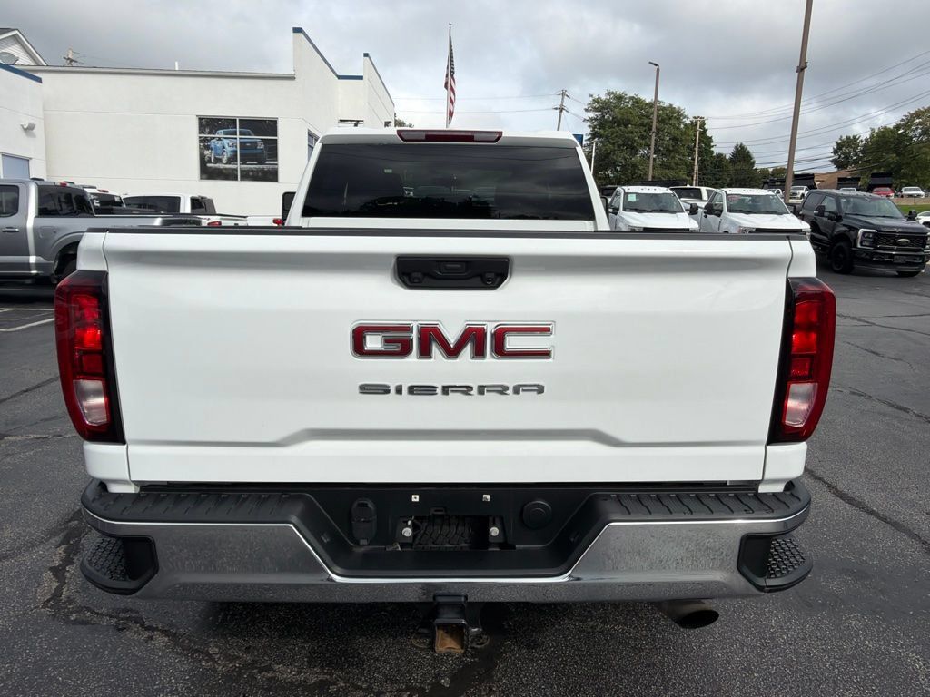 Used 2022 GMC Sierra 2500 Pro w/ Convenience Package AWD/4WD image 7