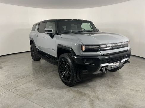 Used 2024 GMC Hummer EV 2X AWD/4WD image 2
