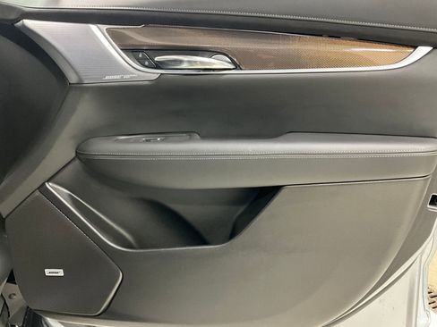 Used 2025 Cadillac XT6 Premium Luxury w/ Platinum Package AWD/4WD image 21
