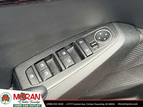 Used 2021 Kia Seltos S image 16