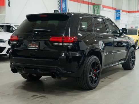 Used 2018 Jeep Grand Cherokee SRT w/ Trailer Tow Group IV image 8