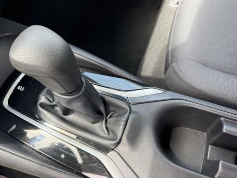 Used 2025 Toyota Corolla LE FWD image 14