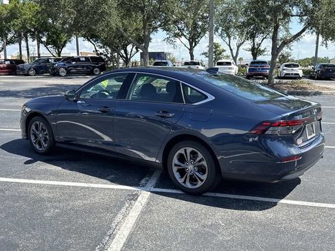 Used 2023 Honda Accord EX image 8
