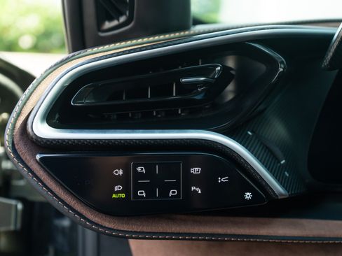 Used 2022 Ferrari 296 GTB RWD image 15