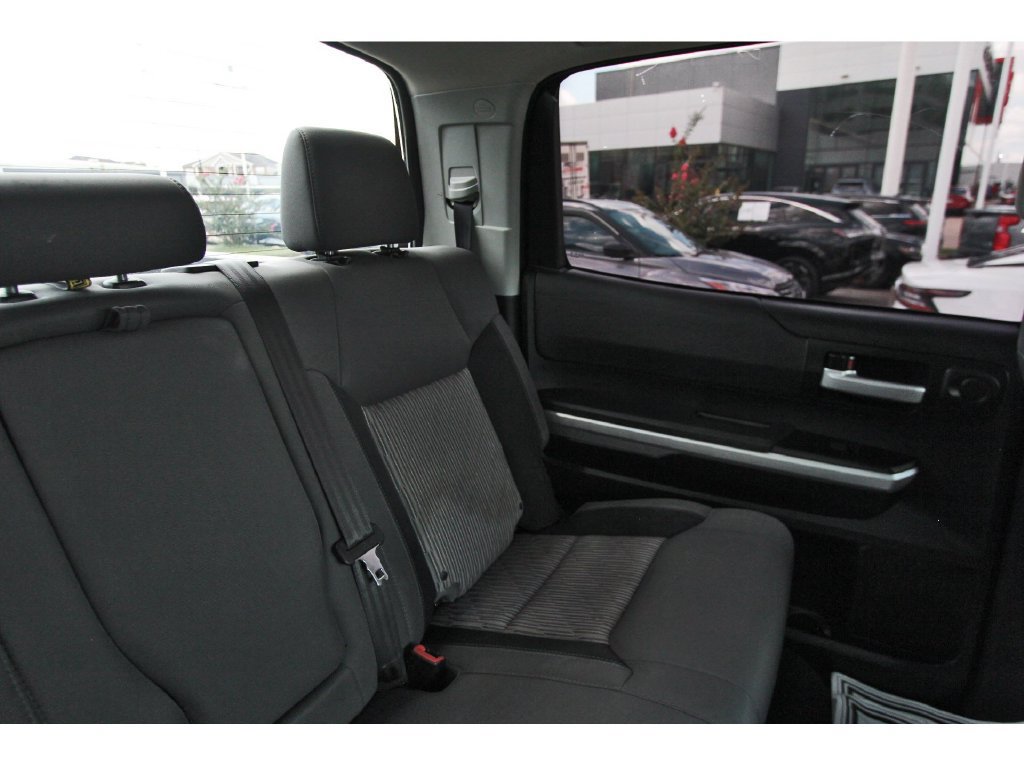 Used 2017 Toyota Tundra SR5 RWD image 12