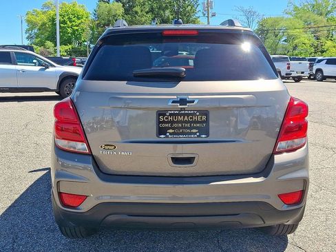 Used 2022 Chevrolet Trax LT w/ Sport Edition AWD/4WD image 6