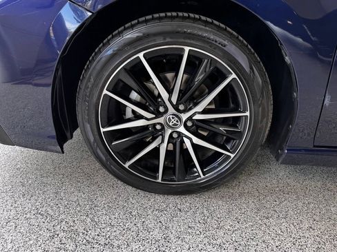 Used 2021 Toyota Camry SE FWD image 10