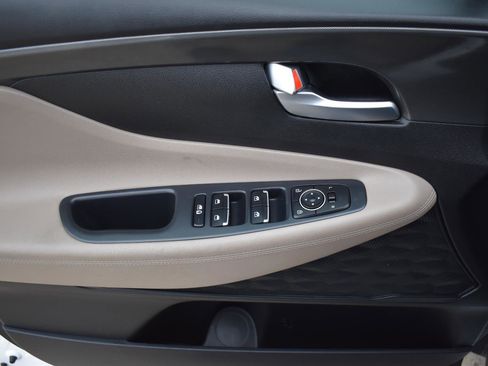 Used 2023 Hyundai Santa Fe SEL image 22