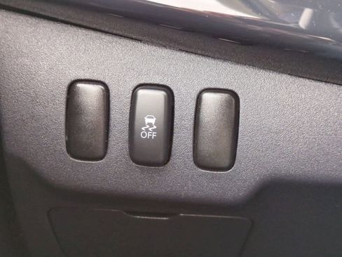 Used 2013 Mitsubishi Lancer Ralliart image 29