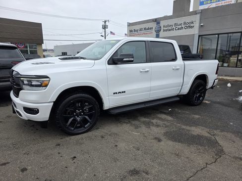 Used 2022 RAM 1500 Laramie image 3
