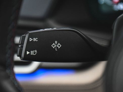 Used 2021 BMW X6 M Base w/ Competition Package image 30