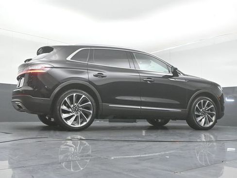 Certified 2023 Lincoln Nautilus Reserve w/ Equipment Group 202A image 44