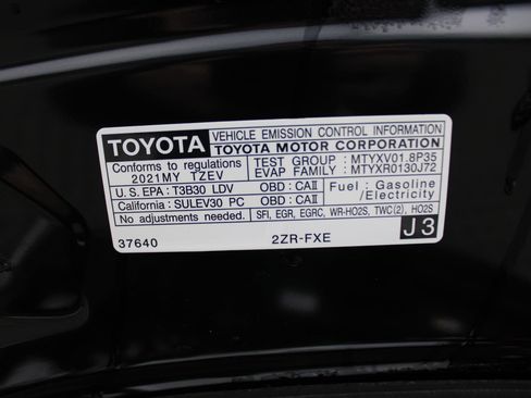 Used 2021 Toyota Prius Prime LE image 46