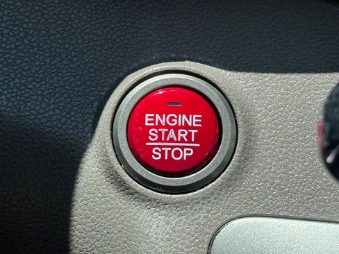 Used 2015 Honda Odyssey EX-L image 13