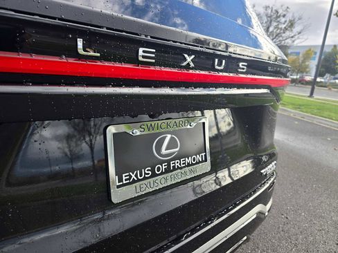 New 2026 Lexus TX 500h AWD image 17