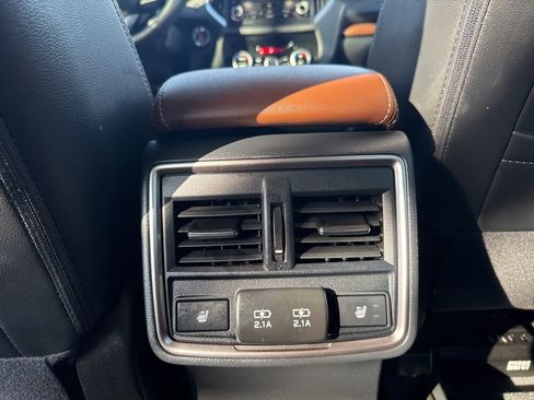 Used 2023 Subaru Forester Touring image 24