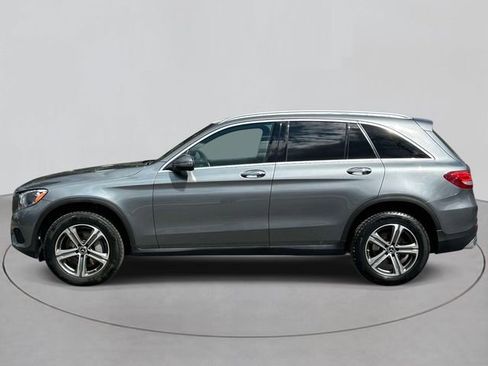 Used 2019 Mercedes-Benz GLC 300 4MATIC image 2