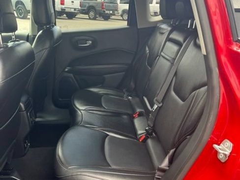 Used 2019 Jeep Compass Limited AWD/4WD image 33