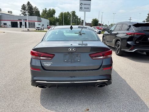 Used 2020 Kia Optima SE FWD image 4
