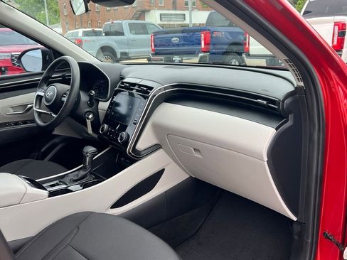 Used 2022 Hyundai Tucson SE FWD image 21