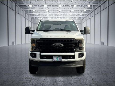Used 2022 Ford F350 XLT w/ Black Appearance Package AWD/4WD image 10
