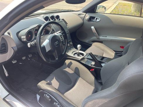 Used 2003 Nissan 350Z Touring RWD image 12