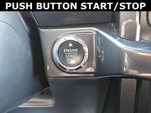 Used 2022 Ford F150 XLT image 25