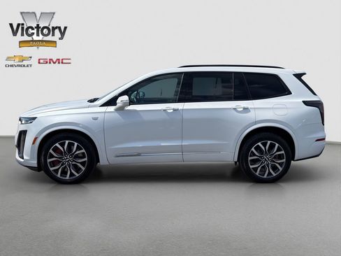 Used 2024 Cadillac XT6 Sport image 3