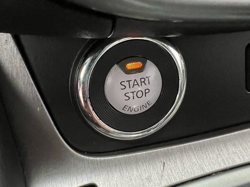 Used 2020 Nissan Murano S w/ Technology Package image 26