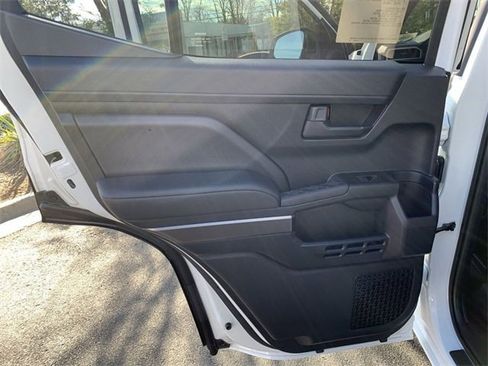 New 2026 Toyota 4Runner SR5 image 15