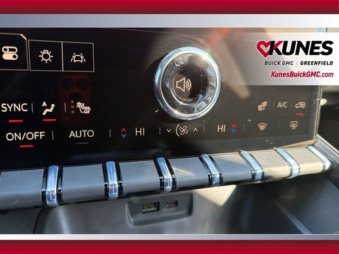 New 2026 GMC Terrain Elevation w/ Elevation Premium Package image 27