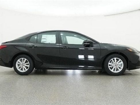 New 2026 Toyota Camry LE image 60