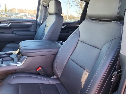 Certified 2023 GMC Sierra 1500 SLT w/ SLT Premium Plus Package image 18