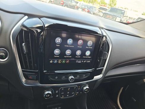 Used 2023 Chevrolet Traverse RS w/ LPO, Cargo Package AWD/4WD image 23